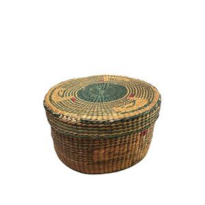 Vintage Native American Sweetgrass Woven Basket With Lid 6.5" Diameter 3.25" Hei